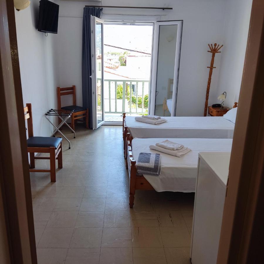 Hotel Ilion ペトラ エクステリア 写真