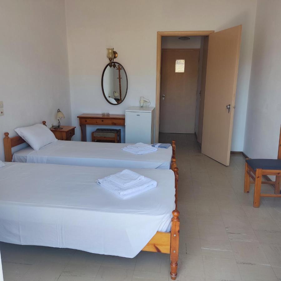 Hotel Ilion ペトラ エクステリア 写真