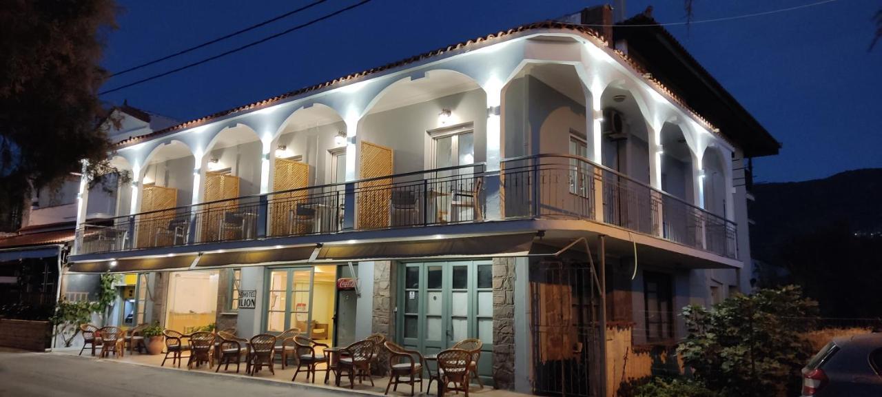 Hotel Ilion ペトラ エクステリア 写真