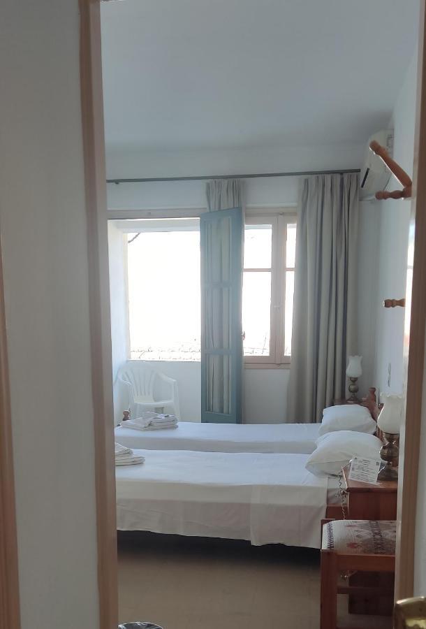 Hotel Ilion ペトラ エクステリア 写真